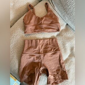 Lululemon/Barrys Brown Sports Bra and Shorts Set